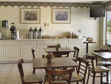 Howard Johnson By Wyndham Iowa La Extérieur photo